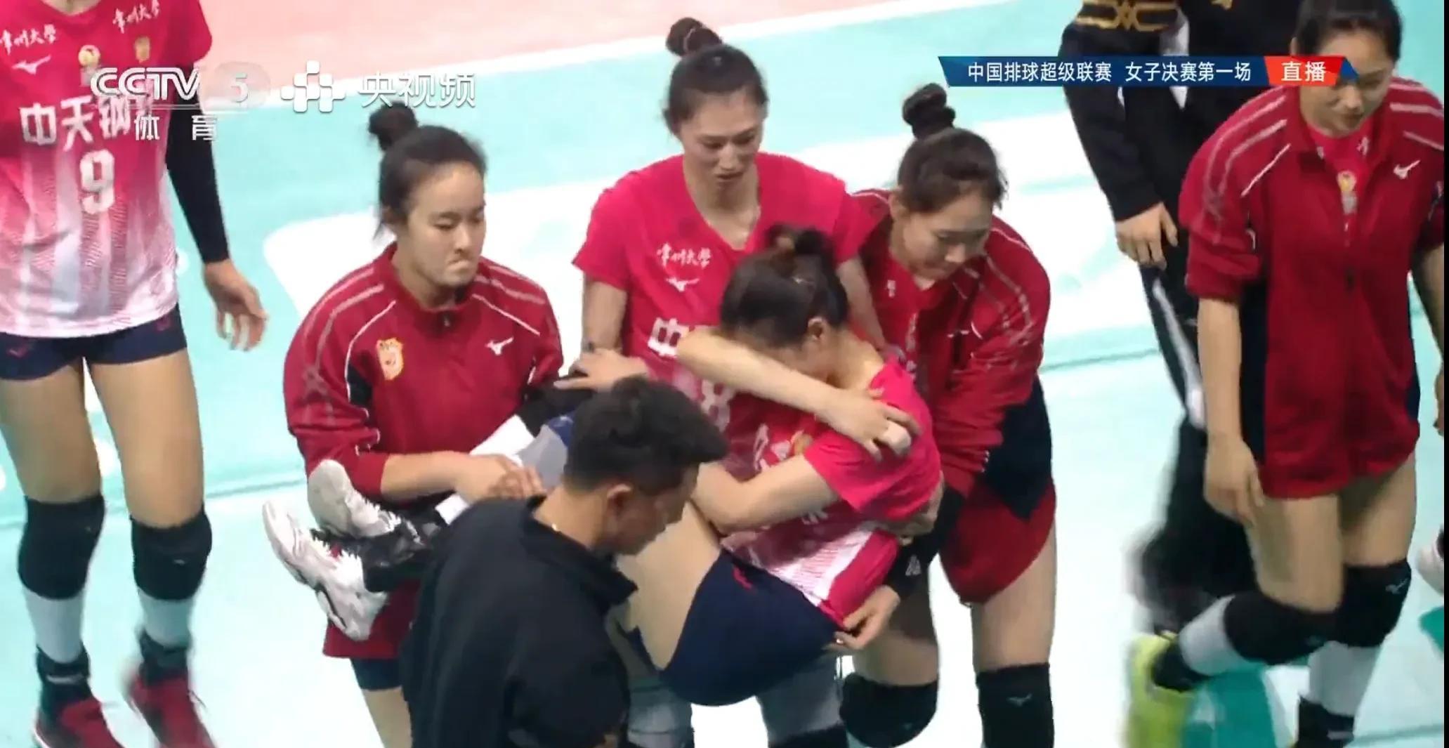 爱游戏-Doinb重返赛场，夺冠首场状态出色，德国队观众沸腾！